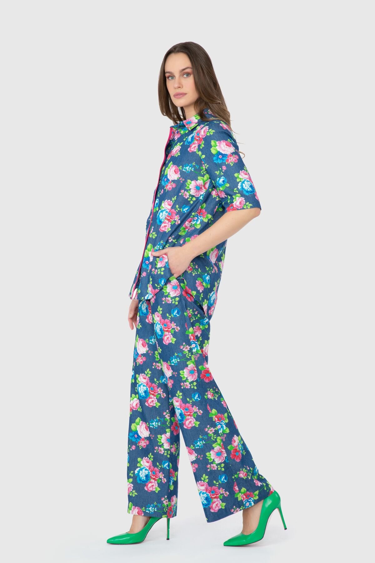 İkili Çiçek Desenli Pantolon ve Bluz Takım