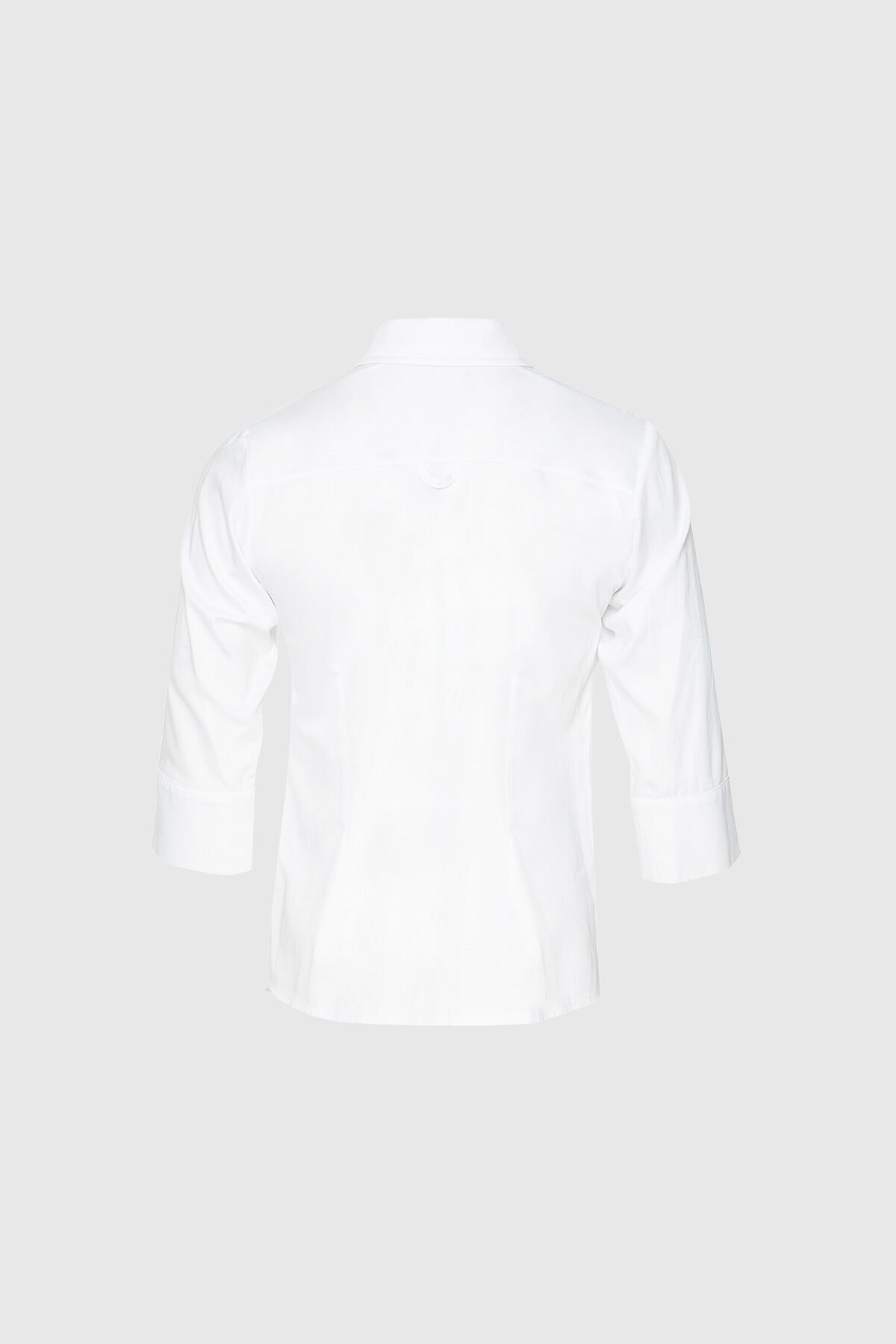 Cep Detaylı Beyaz Gömlek