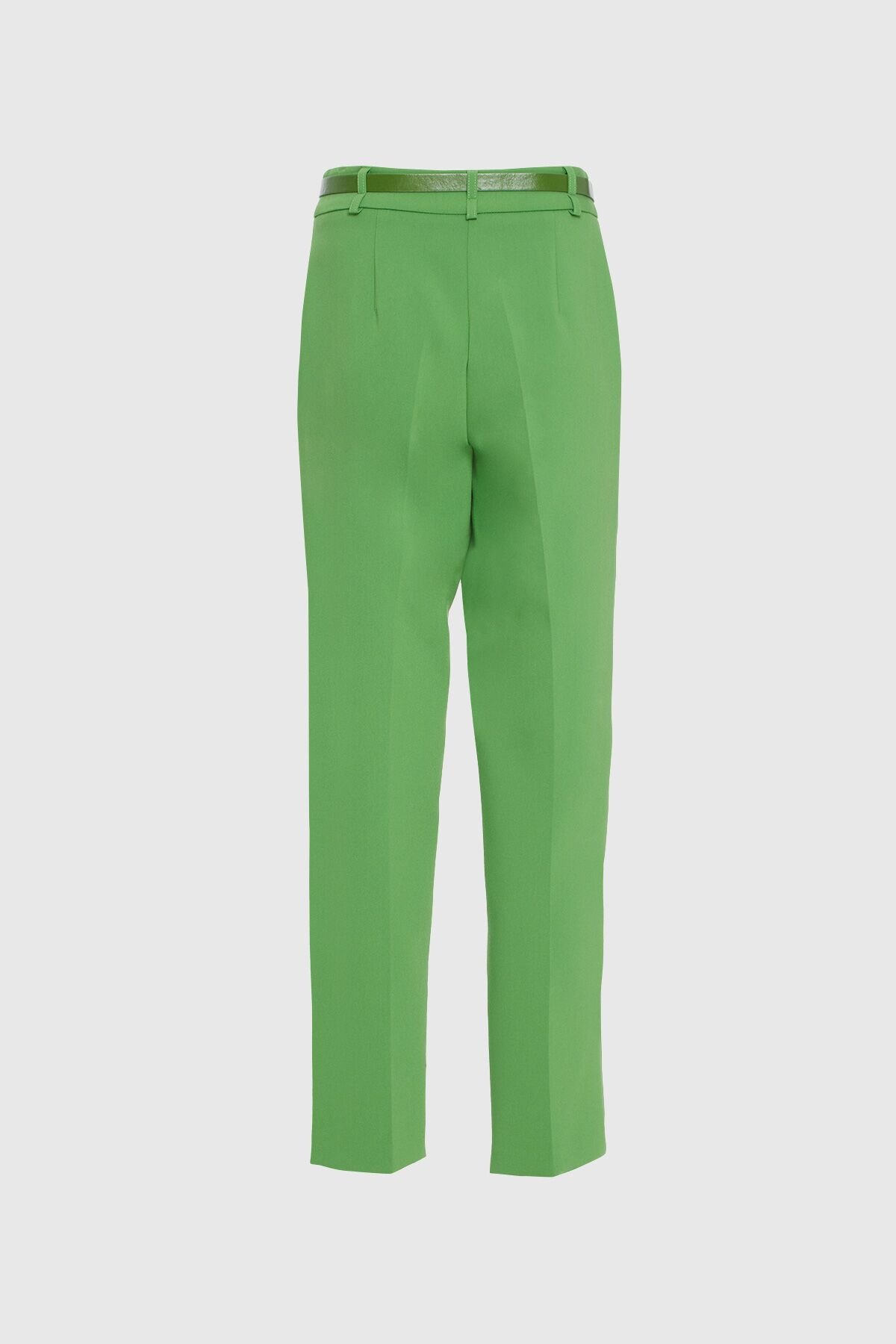 Düz Havuç Paça Cepli Yeşil Pantolon