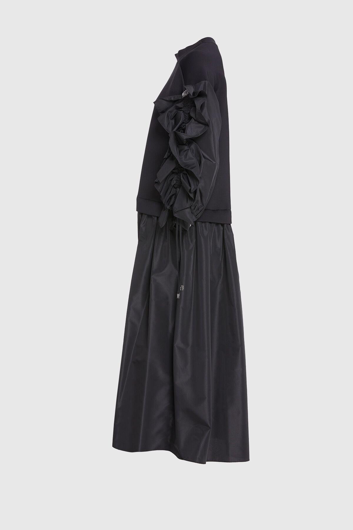 Volanlı Kontrast Kumaş Garnili Siyah Uzun Elbise